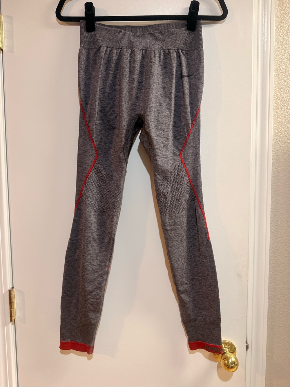 Women’s Gray Nike Active Leggings with Red Trim
